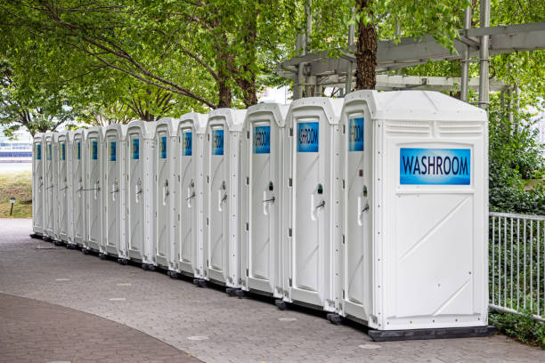 Best Luxury portable toilet rental  in Crafton, PA